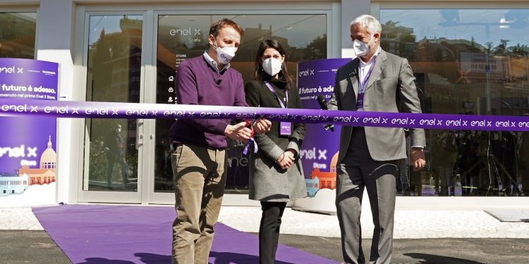 inaugurazione Enel X Store