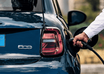 Ricarica auto elettrica