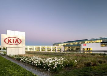 Kia con EV6 entra in un nuovo mondo per sorprendere