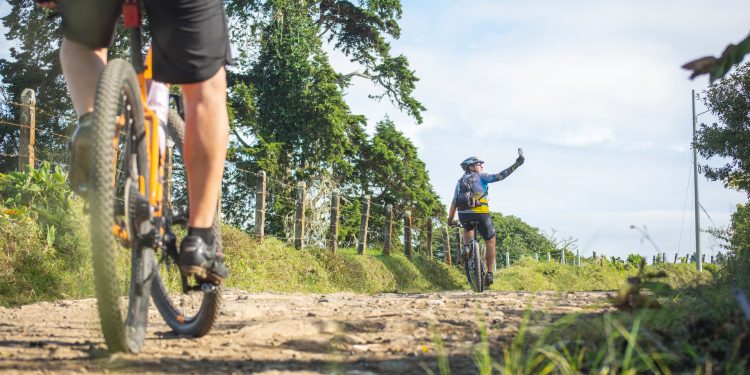 Le strade bianche allungano la stagione turistica