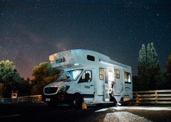 Quanto piacciono i camper per viaggiare. Stanno per arrivare anche gli elettrici