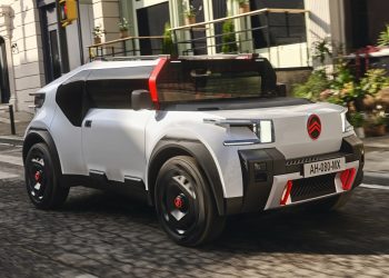Con Oli Citroën rivoluziona la mobilità urbana