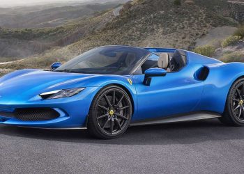 296 gts, una Ferrari che vale doppio