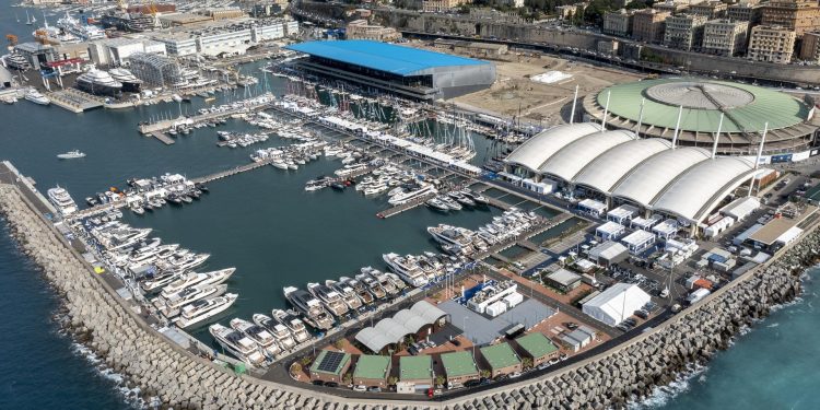Dal salone di Genova agli oceani il momento d’oro della nautica