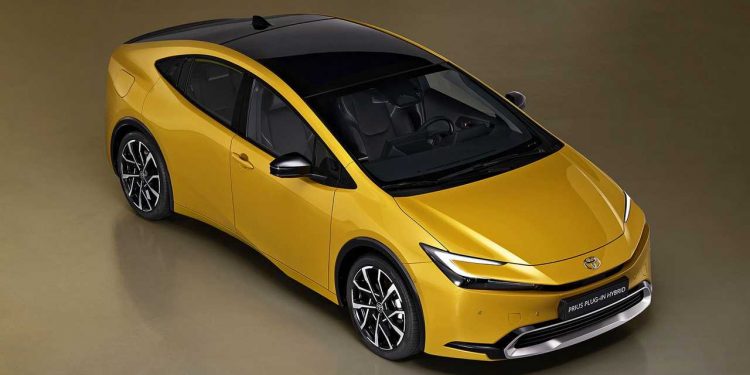Cinque generazioni Prius. L’evoluzione di Toyota