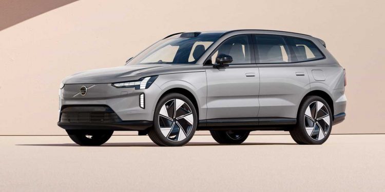 EX90, ecco il manifesto del futuro di Volvo