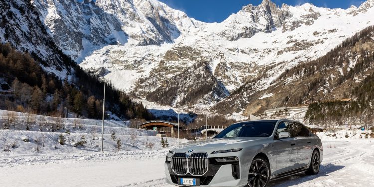 Bmw elettrifica Sanremo. E celebra un anno record