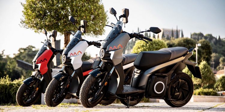 Seat MÓ, lo scooter elettrico che è già entrato nel Guinness