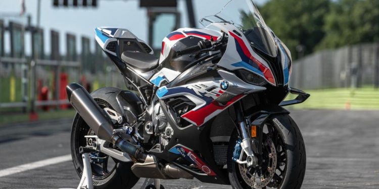 Dalle supercar alle superbike con la “M” tutto è possibile