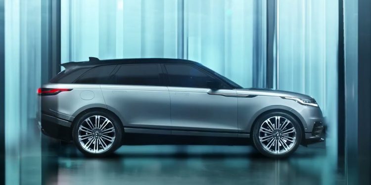La nuova Velar fa il pieno di tecnologia