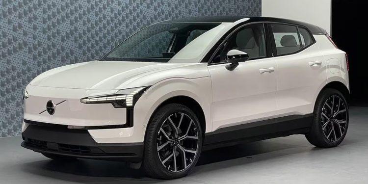 Piccola ed elettrica la rivoluzione di Volvo