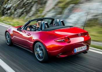 La Mazda Mx-5 Nd è perfetta per imparare la guida sportiva