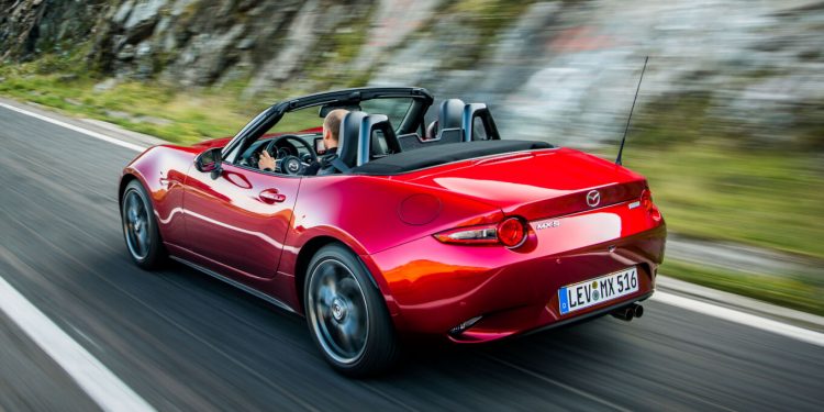 La Mazda Mx-5 Nd è perfetta per imparare la guida sportiva