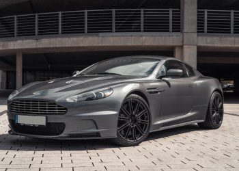 Compie 60 anni la Aston Martin più amata da James Bond