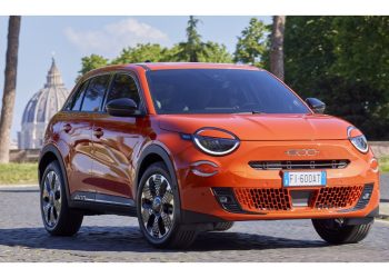 La 600e, fluida e scattante, una Fiat perfetta per la città
