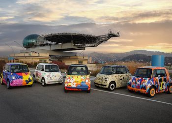 Cinque Topolino per omaggiare Walt Disney