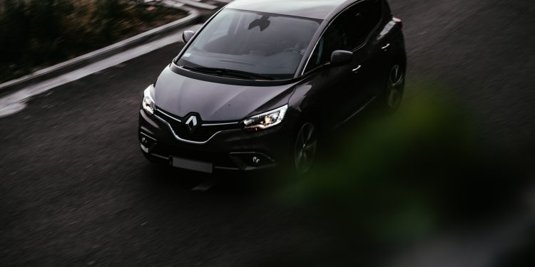 Renault vuole regalare tempo di qualità a chi la sceglie