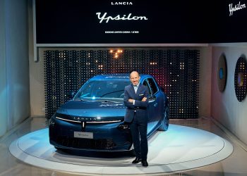 Il debutto.Nuova Ysplilon: rinascimento Lancia