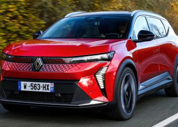 La Scenic auto dell’anno immagine della renaulution