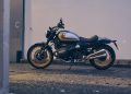 La Bmw R12 è una “nuda” che risveglia vecchie sensazioni