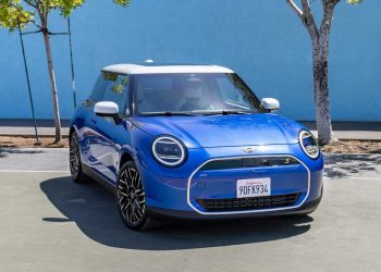 MINI NON PERDE IL VIZIO DI FAR DIVERTIRE
