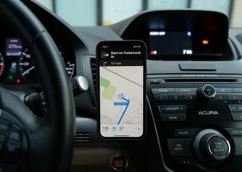 Nelle auto il software sta diventando sempre più importante
