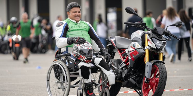 LE MOTO COME CURA GRAZIE ALL’AIUTO DI SPECIALMENTE