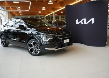 Kia si inventa la Niro Tri-Fuel, ibrido benzina – Gpl – elettrico