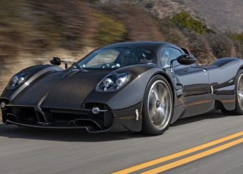 L’Utopia di Pagani è un omaggio alla meccanica pura