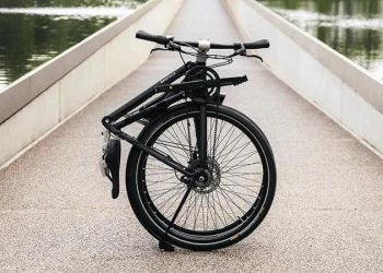 La bici ora si piega in 10 secondi e ha pure ruote da grandi