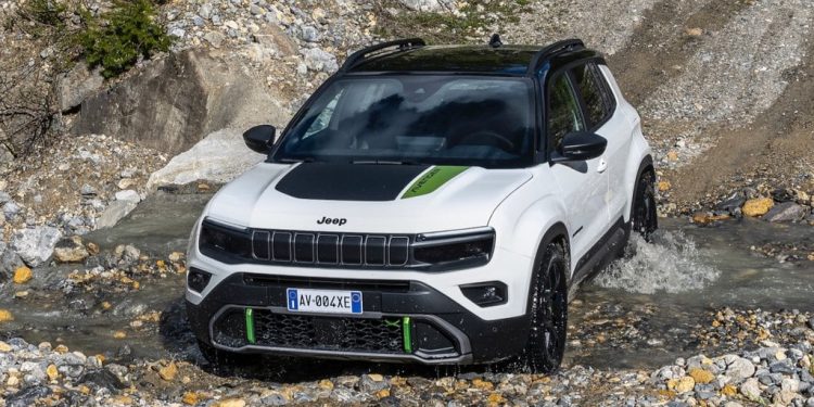 AVENGER CON IL 4X4 DIVENTA VERA JEEP PER OGNI TERRENO