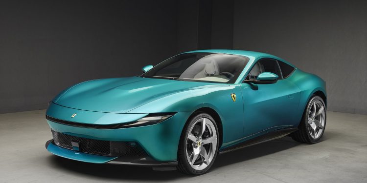FERRARI AMALFIEcco l’elegante erede della Roma