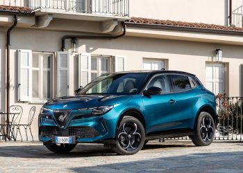 L’ALFA CHE MANCAVA JUNIOR ADESSO È ANCHE IBRIDA Q4