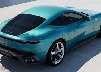 FERRARI DA ROMA AD AMALFI PER ESSERE PIÙ ELEGANTE