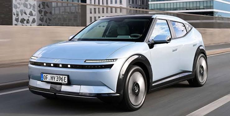 Hyundai cerca la riscossa e punta tutto sulla Ioniq 3
